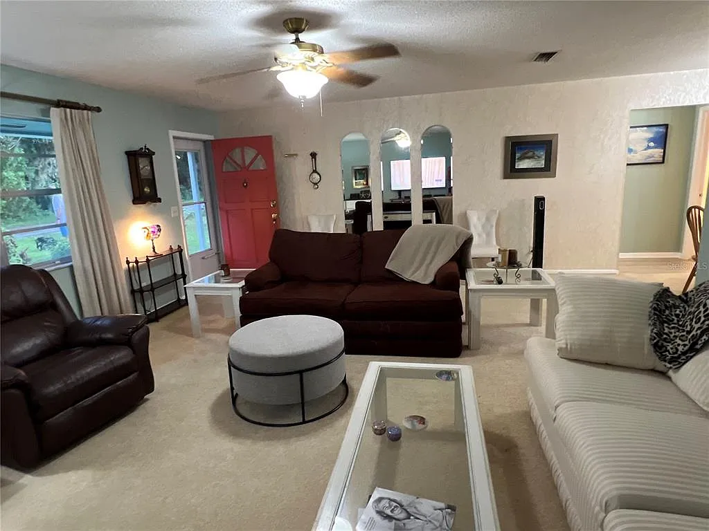 2 bed, 2.0 bath, 1162 sqft, $2,200 — Photo 3