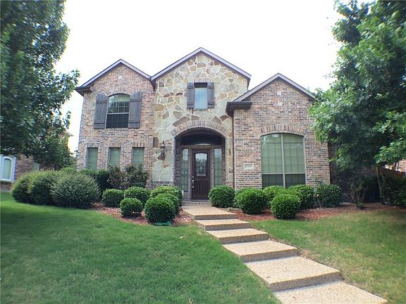 2nd image of 10205 Bowling Green Dr