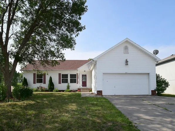 7811 Bondesson St, Omaha, NE 68122