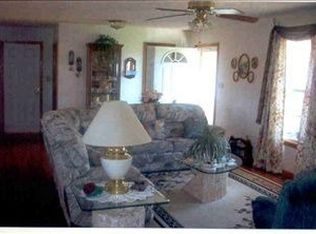 620 King Luke Ct, Berea, KY 40403