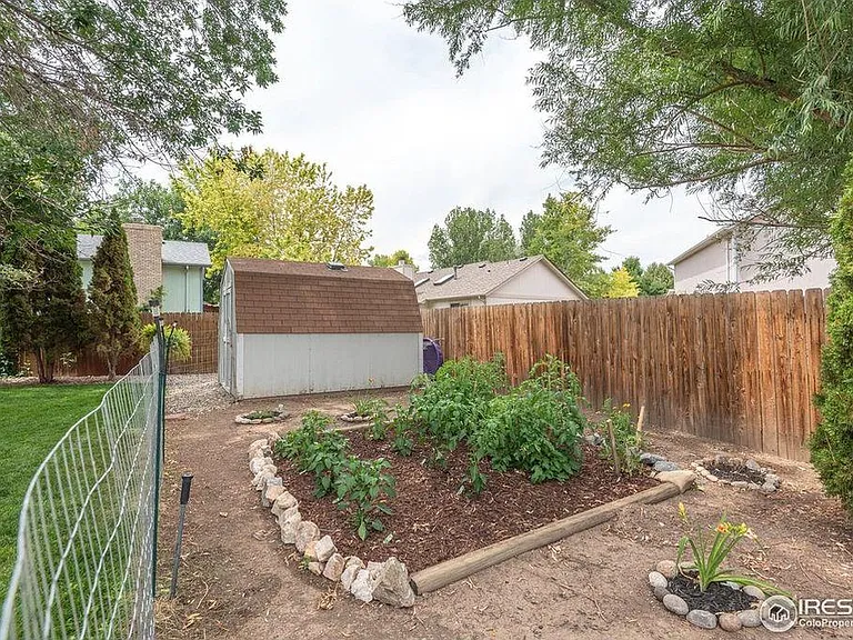 2197 Kennington Ct — Photo 10