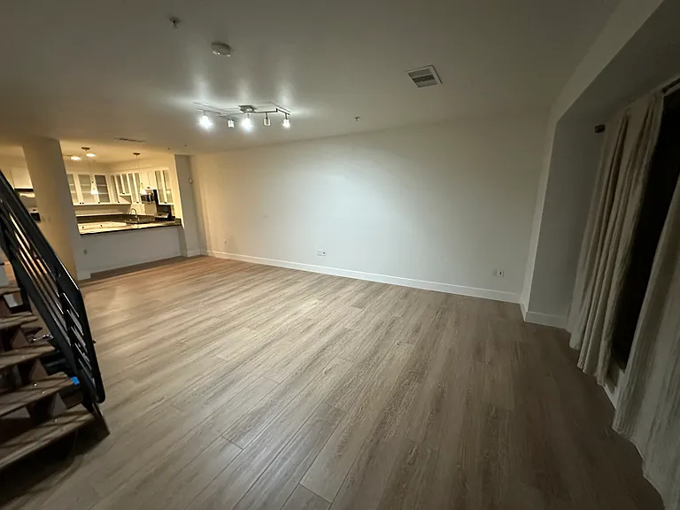 6466 Hollis St #346 — Photo 9