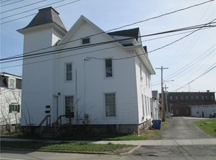 24 S Main St, Holley, NY 14470