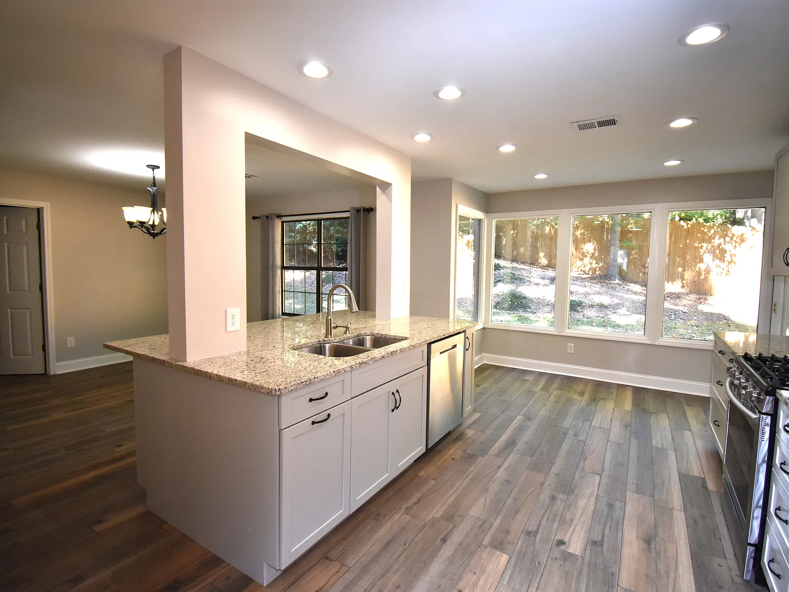 3 bed, 2146 sqft, $3,000 — Photo 4