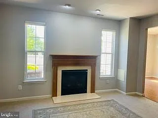 45 Tudor Ct — Photo 2