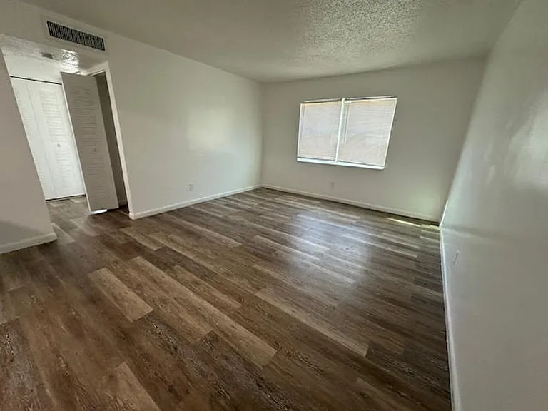 3801 SW 59 Terr Davie, FL 33314 — Photo 6