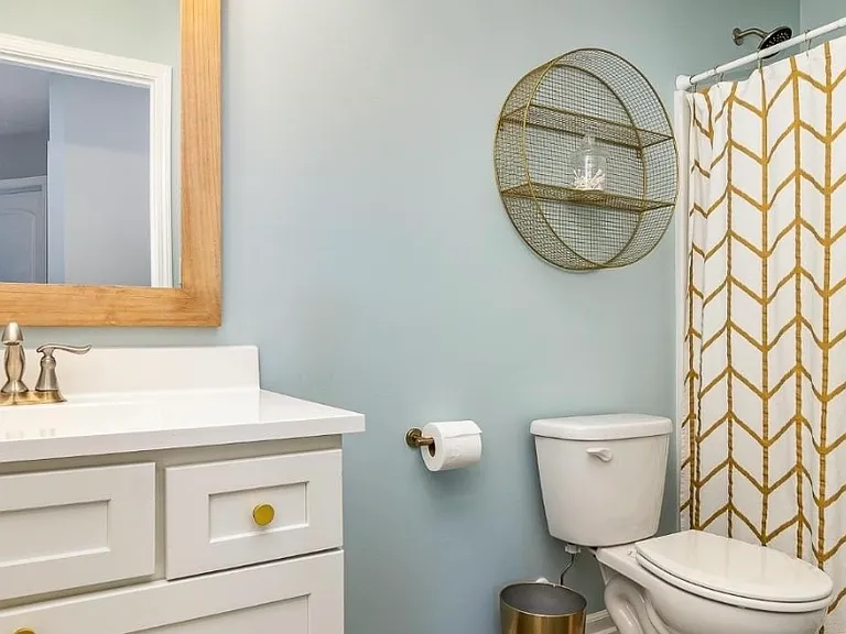 13069 Pennsylvania Pl — Photo 20