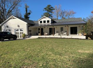 221 Brook Dr, Alpharetta, GA 30009