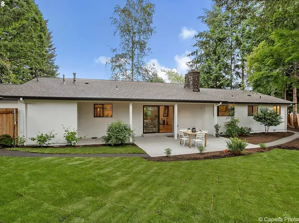 315 Cherry Ave, Oregon City, OR 97045