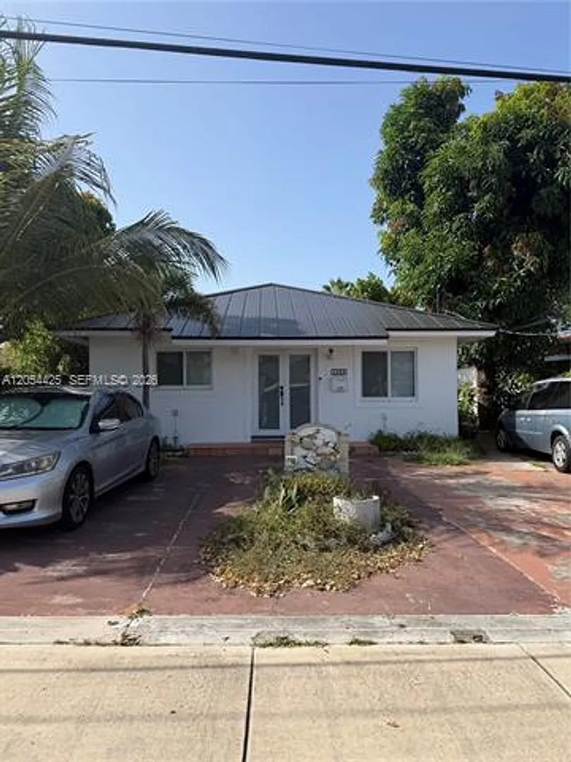 1025 SW 12th St # 1025, Miami, FL 33129 — Photo 2