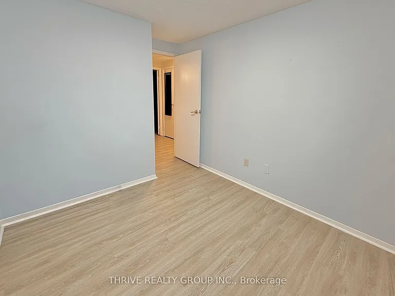 40 Tiffany Dr #60 — Photo 17