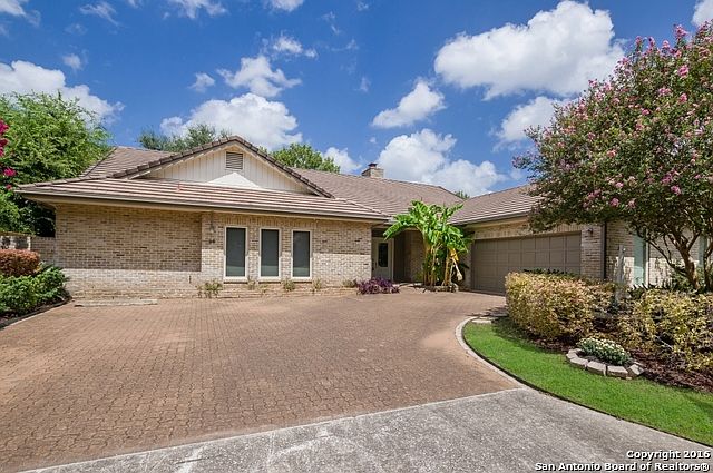 1st image of 98 Granburg Cir