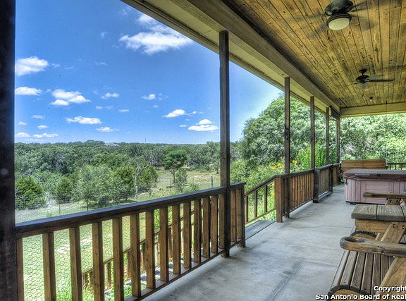 2nd image of 9852 State Highway 46