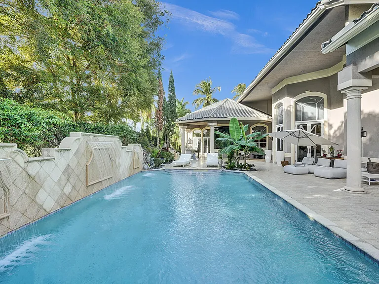 7988 Mandarin Dr — Photo 31