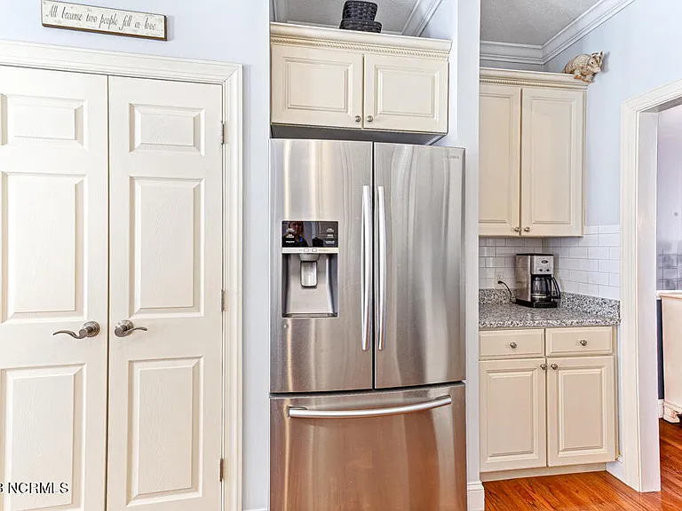 2 Lenoir Ct — Photo 14