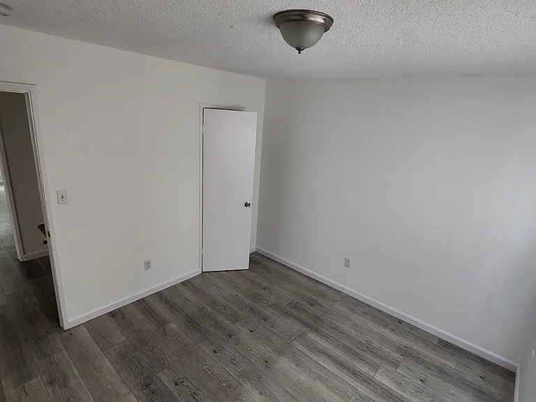 6034 Fry St — Photo 9