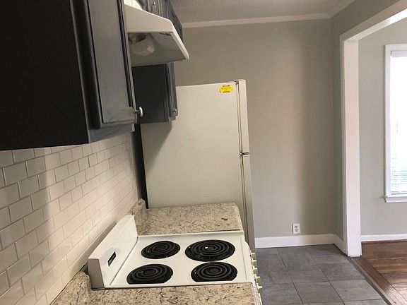 Kitchen photo #2