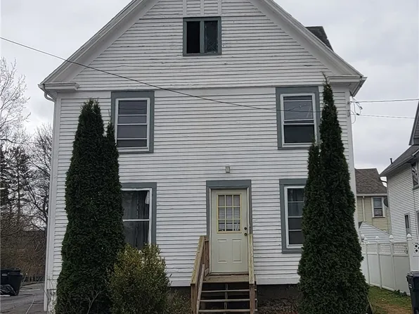 114 North St, Batavia, NY 14020