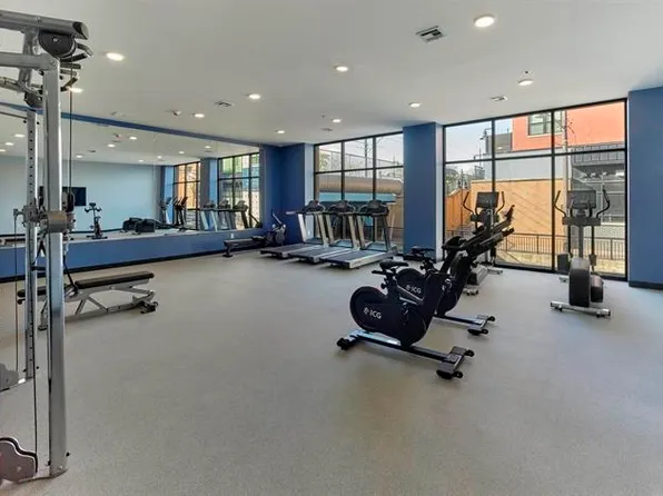 260 Avenue East image 18 of 24