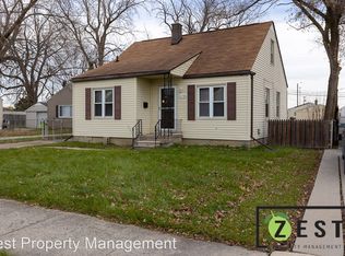 26780 Waldorf St, Roseville, MI 48066