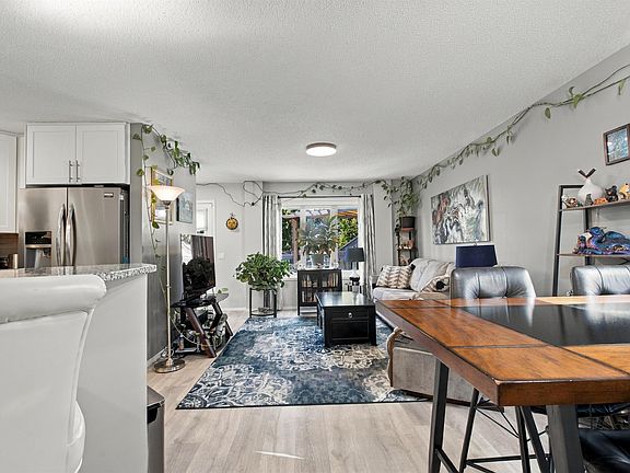 5th image of 38 Red Tail Way