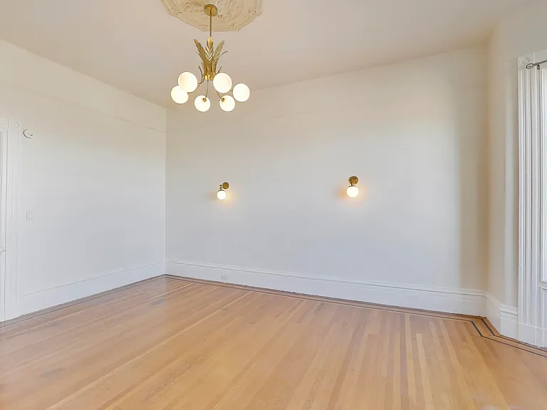 2160 Vallejo St #5-6 — Photo 17