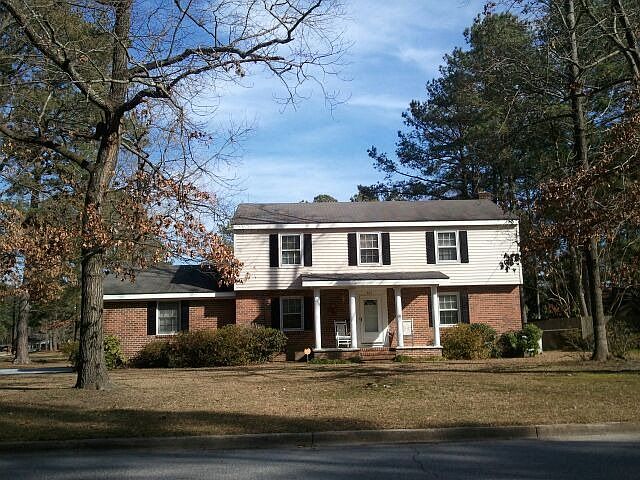 1st image of 801 Stone Dr