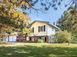 1420 Isleview Rd, Grand Rapids, MN 55744