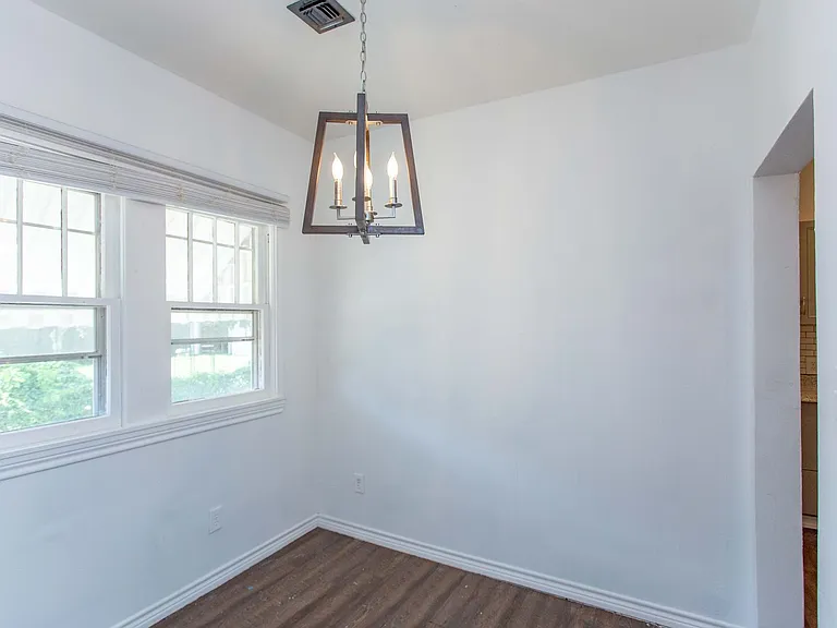 1710 Pearl Ave — Photo 25