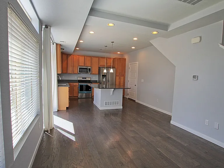 4144 Elegant St — Photo 3