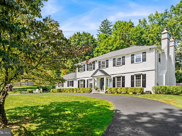 301 Orchard Way, Wayne, PA 19087