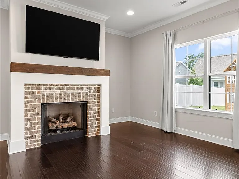 1282 Baldwin Field Cir — Photo 10