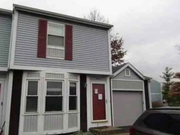 966 Worthington Woods Blvd, Columbus, OH 43085