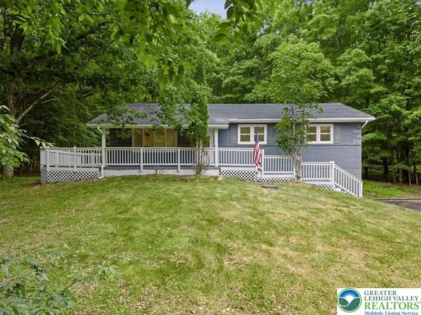 117 Jennifer Ln, Effort, PA 18330