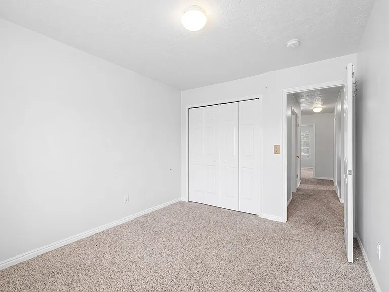 2102 E Candle Spruce Cv — Photo 28