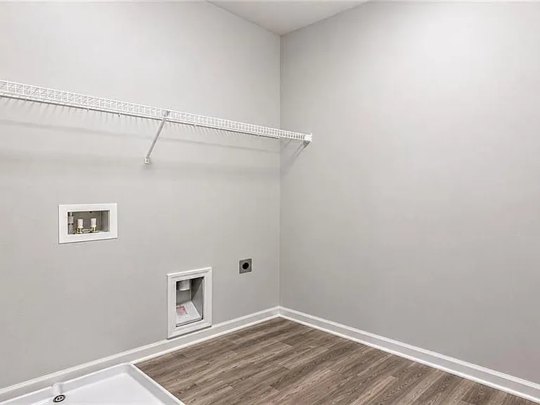 4462 Silver Oak Dr SW — Photo 11