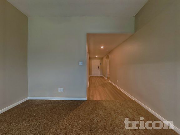 2nd image of 7715 Vacek Meadows Loop