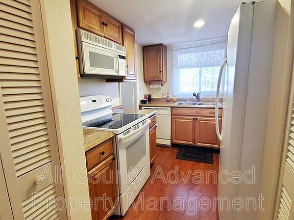 5th image of 8950 Park Blvd #507-8950-5