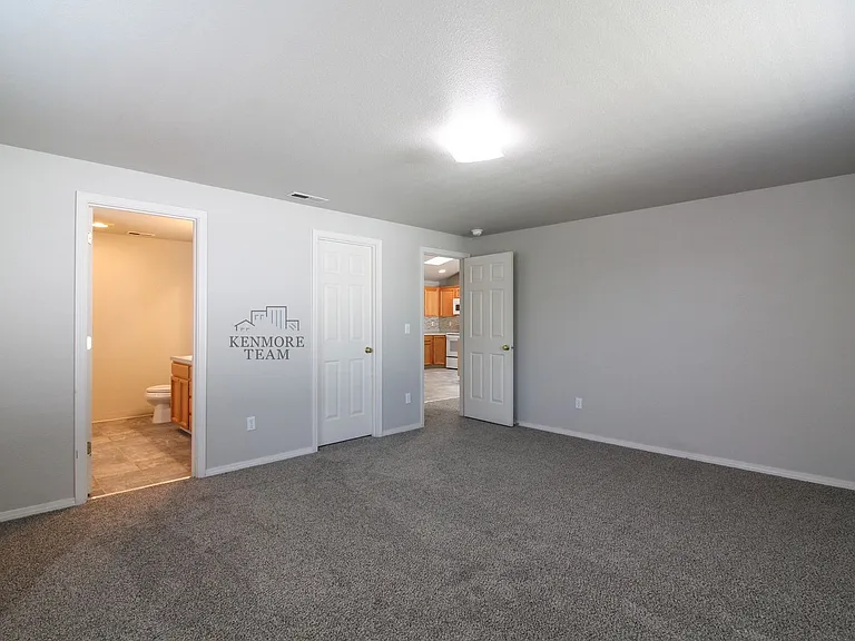 7611 Pender Dr — Photo 10