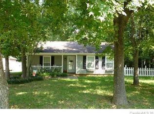 6040 Sunset Chase Ln, Charlotte, NC 28212