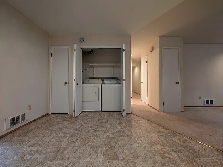 in-unit laundry