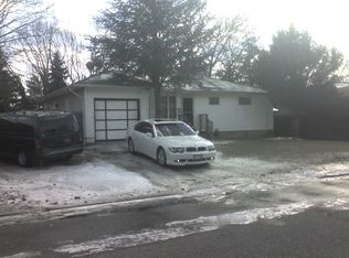 164 Vermont Ave, Bay Shore, NY 11706