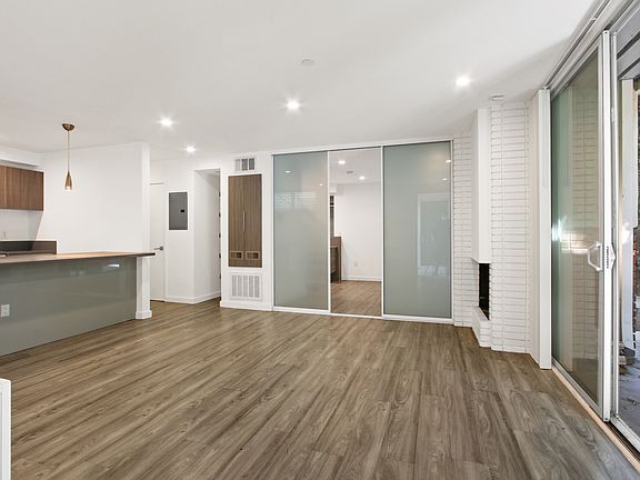 4th image of 350 S McCarty Dr APT 3