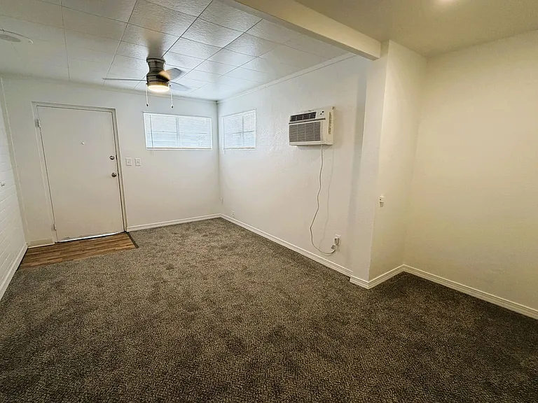 265 N Oregon St — Photo 6