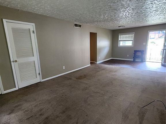 2nd image of 3210 Tallywood Dr #3