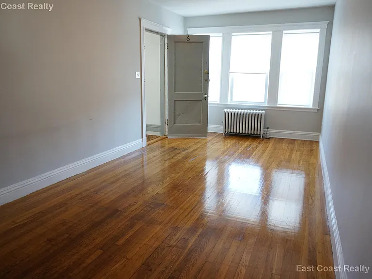 34 Lourdes Ave #2 — Photo 2