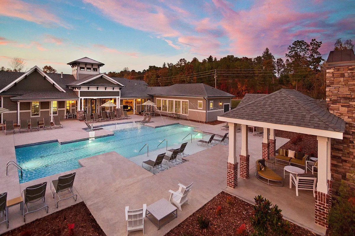 Building Photo - Ansley at Roberts Lake