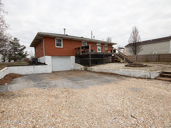 2nd image of 601 Cote Sans Dessein Rd