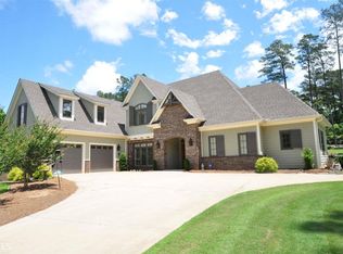 108 Millridge Dr, Lagrange, GA 30240