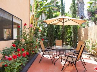 912 N Vendome St, Los Angeles, CA 90026